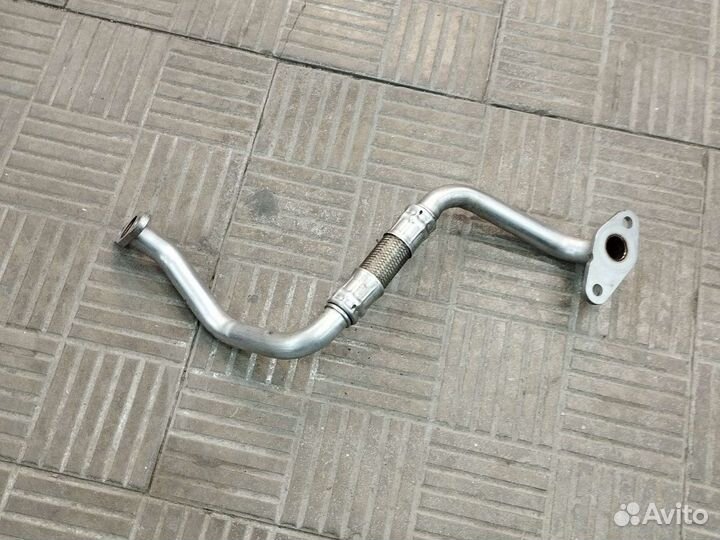 Трубка слива турбины Skoda Octavia A5 1.4 turbo