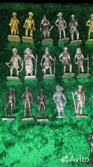 Солдаты металлические
