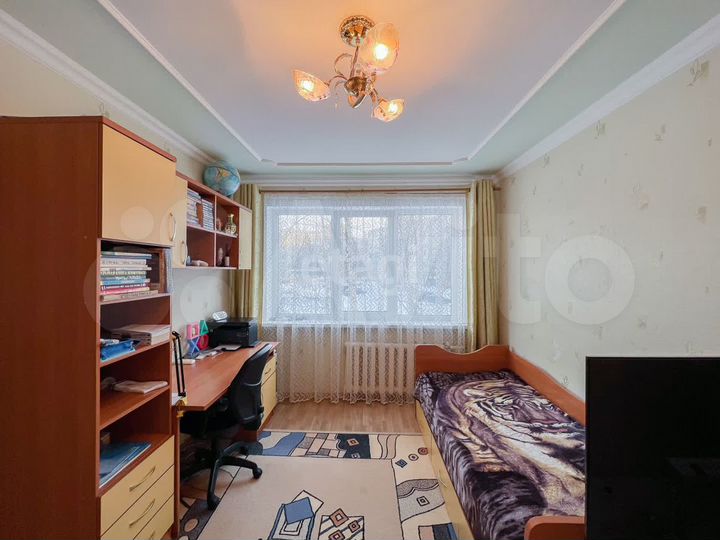 3-к. квартира, 64 м², 3/9 эт.