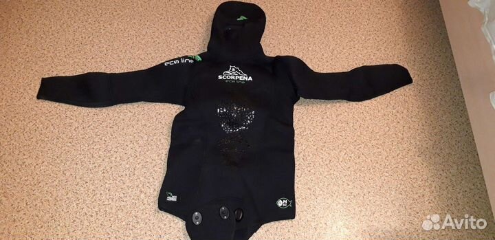 Гидрокостюм Скорпена 5мм и обмундирование новое