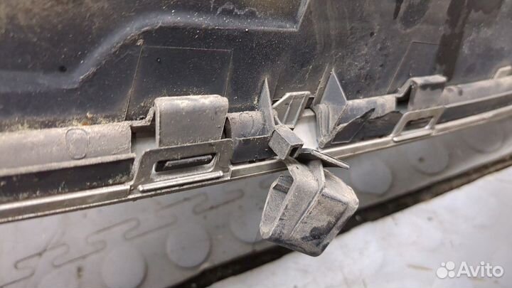 Решетка радиатора Volkswagen Passat 5, 2004