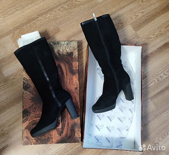 Зимние замшевые сапоги чёрные женские на каблуке