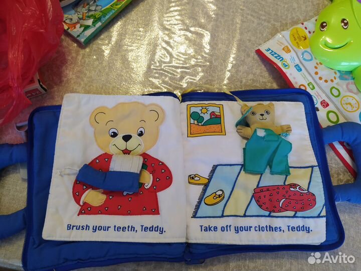 Развивающие игрушки пакетом 1 годик