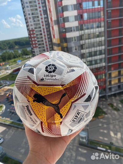 Футбольный мяч adidas лига чемпионов 2023