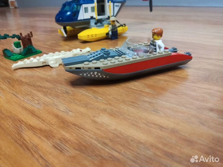 Lego City 60067 Погоня на полицейском вертолете