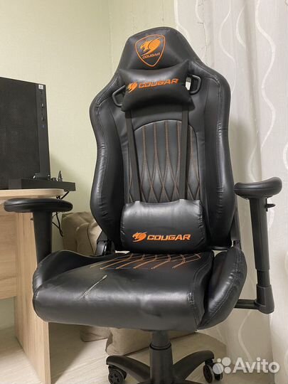 Кресло игровое Cougar Explore Black черное