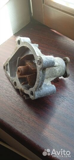 Водяная помпа на хундай Элантра 2004г