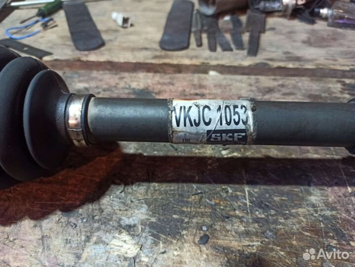 Привод передних колес VW Jetta 4 АКПП