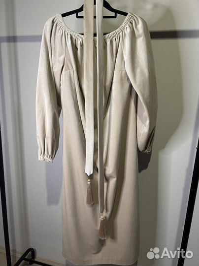 Бархатное платье