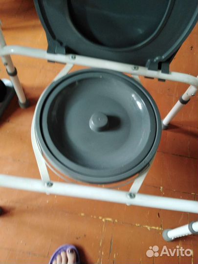 Продам кресло туалет,новый
