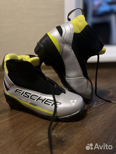 Лыжные ботинки детские