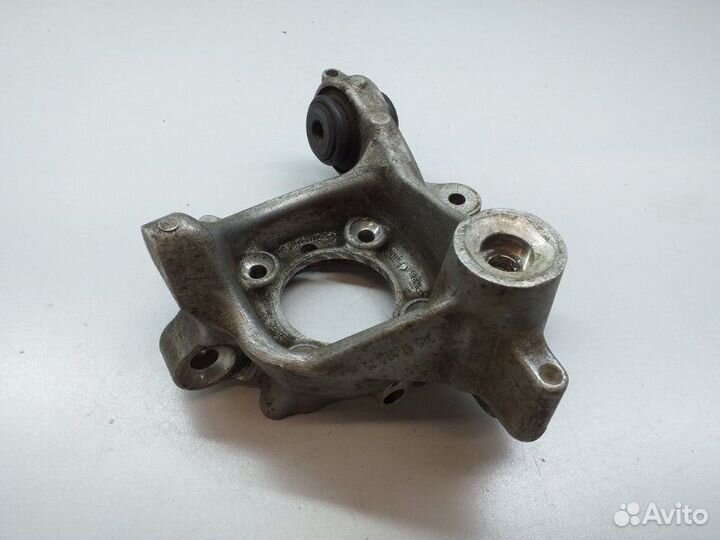 Кулак поворотный задний правый Bmw 5-Series F10