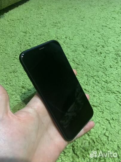 iPhone Xr, 64 ГБ