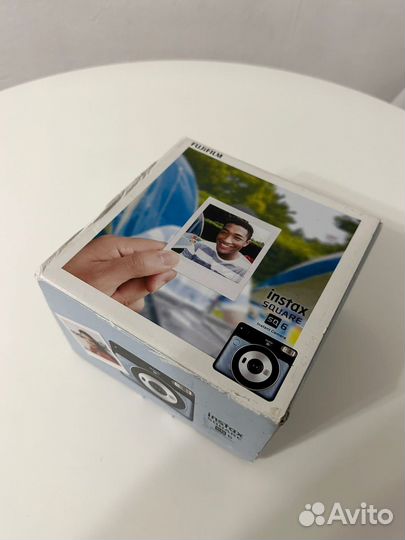Пленочный фотоаппарат instax square 6 голубой