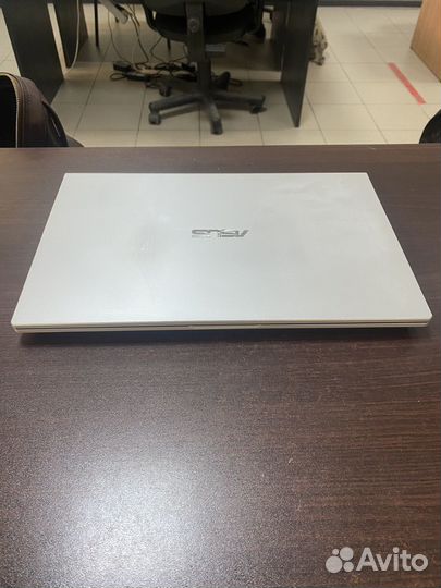 Ноутбук Asus