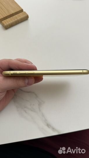 iPhone, 4 ГБ