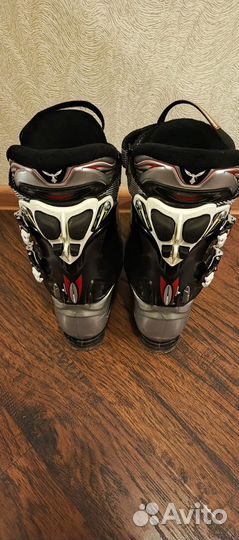 Горнолыжные ботинки