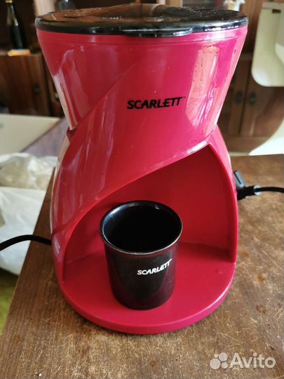 Кофеварка капельная scarlet