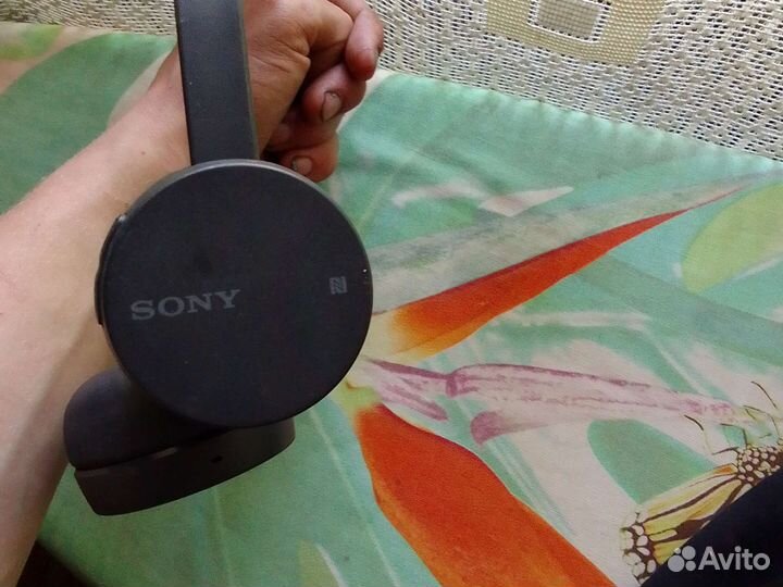 Беспроводные наушники sony