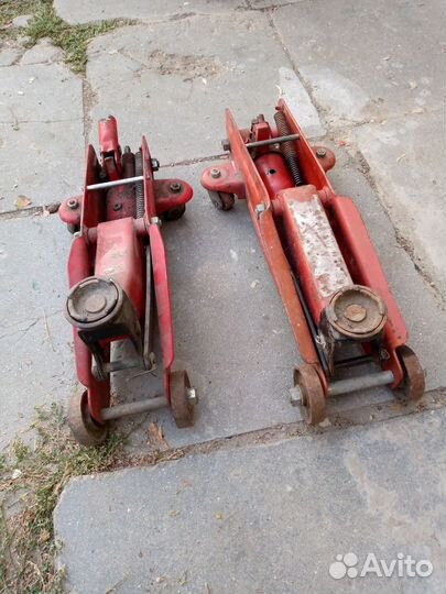 Домкрат гидравлический бу