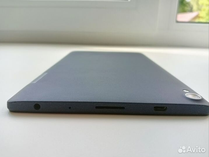 Планшет Lenovo Tab3 8 Plus (TB-8703F Wi-Fi версия)