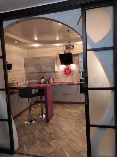 2-к. квартира, 78 м², 10/17 эт.