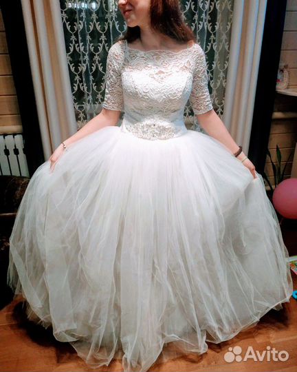 Свадебное платье