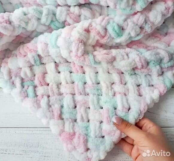 Плед из пряжи Alize Puffy