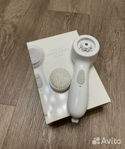 Электрическая щетка доя лица Skinvigorate Sonic