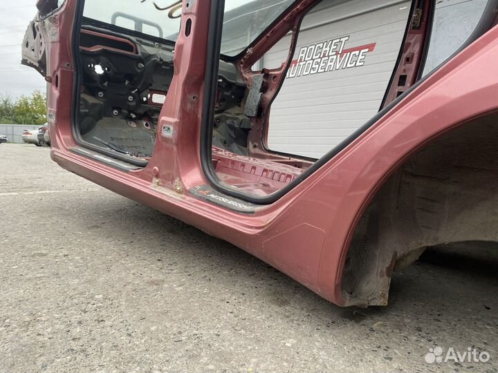 Порог со стойкой левый Mitsubishi Colt MN133091