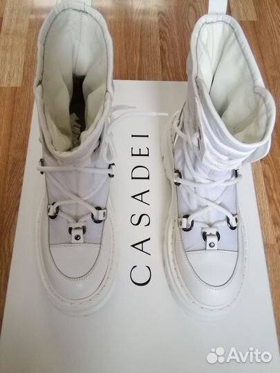 Ботинки- сапоги женские Casadei (Италия) 40 1/2