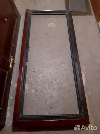 Дверь входная металлическая