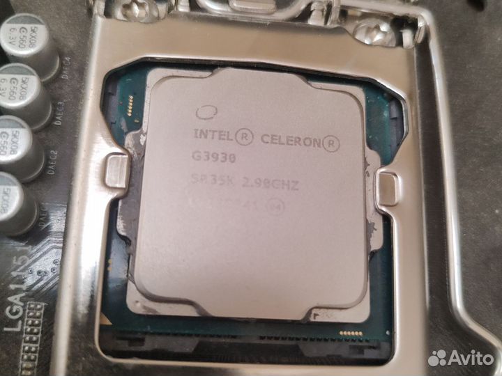 Процессор Intel Celeron G3930