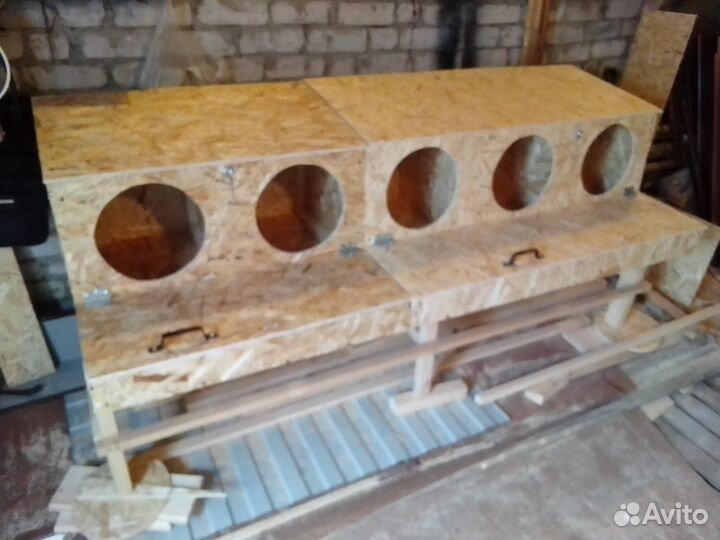 Гнезда для кур с яйцесборником