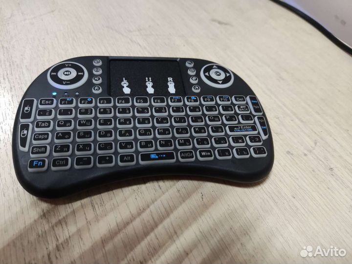 Мини клавиатура с touch pad беспроводная
