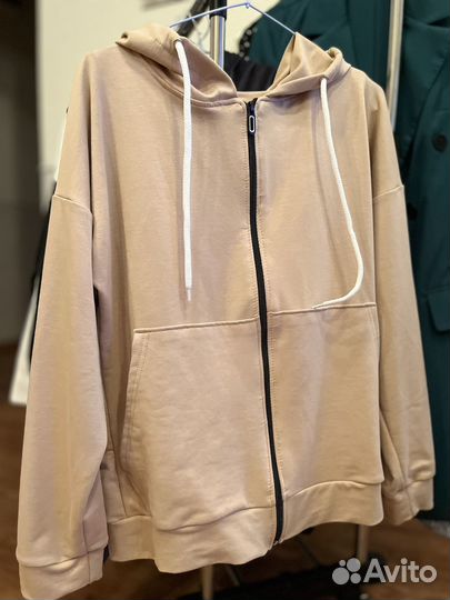 Спортивный костюм женский новый тройка 44 46