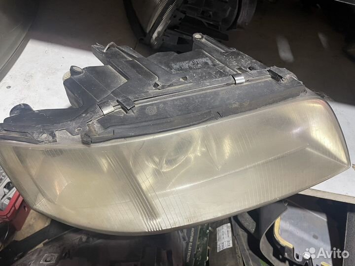 Фара правая audi a6 c5