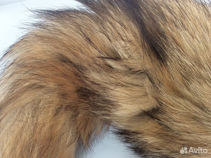 Хвост лисы. Натуральный мех. Меховой хвост