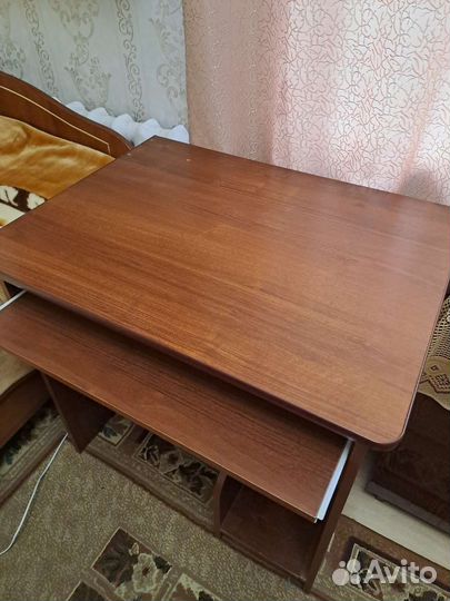 Компьютерный стол б/у