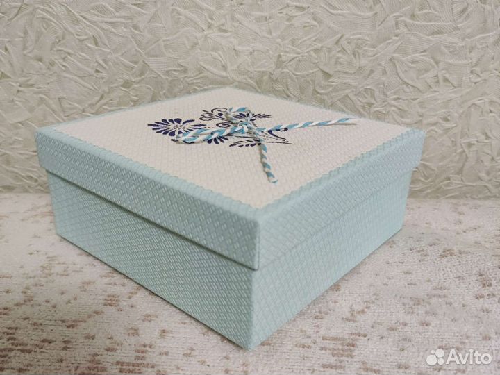 Коробки подарочные