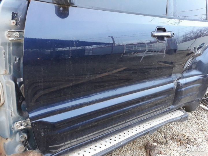 Дверь mitsubishi pajero 3
