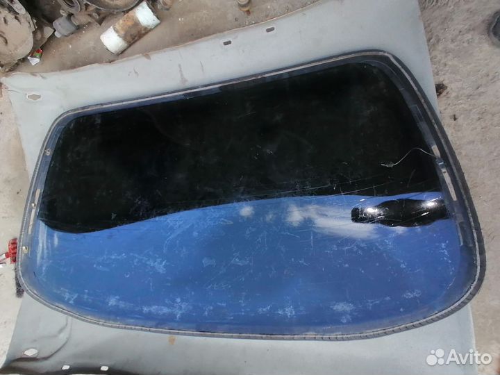 Стекло заднее для Nissan Maxima (A32) 1994-2000