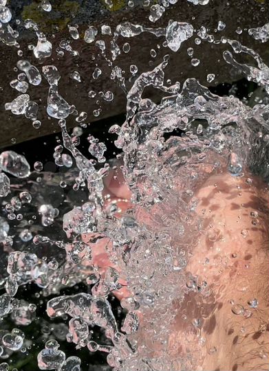 Коттедж 181 м² на участке 6 сот.