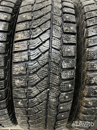 Viatti Brina Nordico V-522 185/65 R15 88T