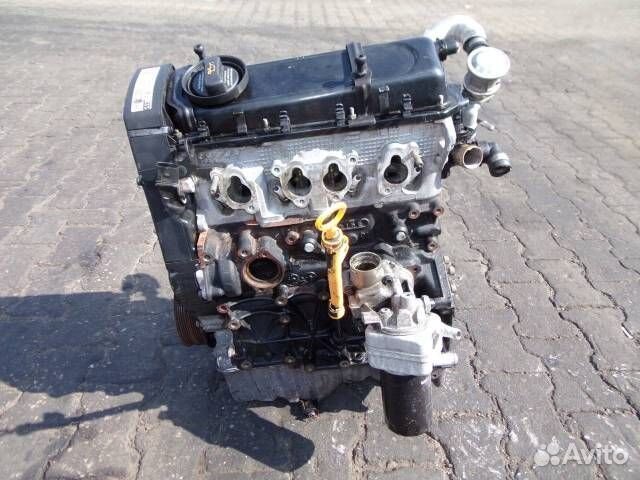 Двигатель контрактный VW Passat B5 2.0 AZM