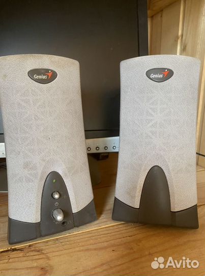 Монитор LG + колонки