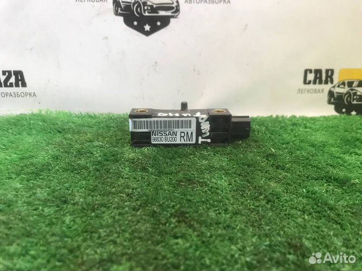 Датчик airbag Nissan Almera Tino