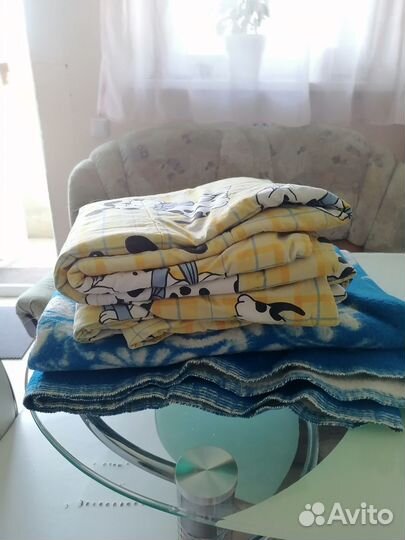 Отдам одеяло