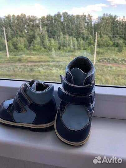 Ботинки демисезонные для мальчика 21 размер (12см)