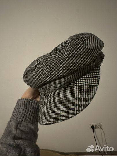 Женская кепка flat cap ZaRA